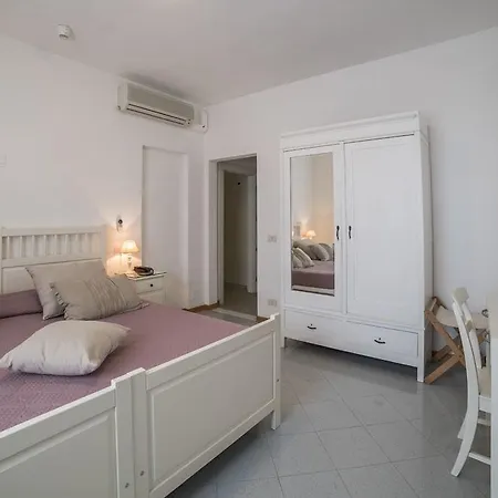 Bellonda 호텔 포르데데이마르미