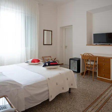 Szálloda Bellonda 4*